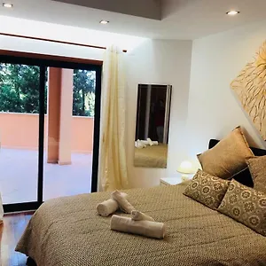 rother-praia-da-luz-luxury-apartment.hotelaalgarve.com/